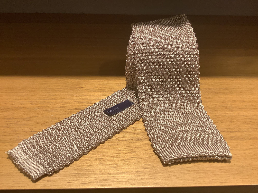 KNIT TIE